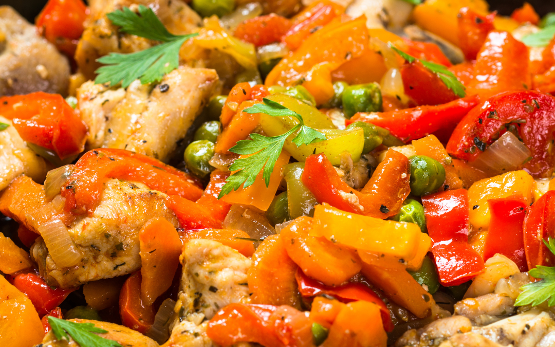 Gemüsepfanne mit Hähnchen – Farbenfroh & Low Carb