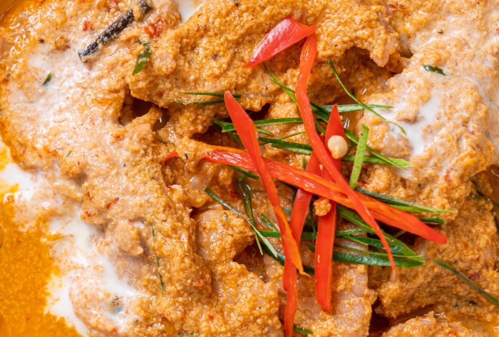 Kokos-Curry mit Huhn – Aromatisch & Keto-freundlich