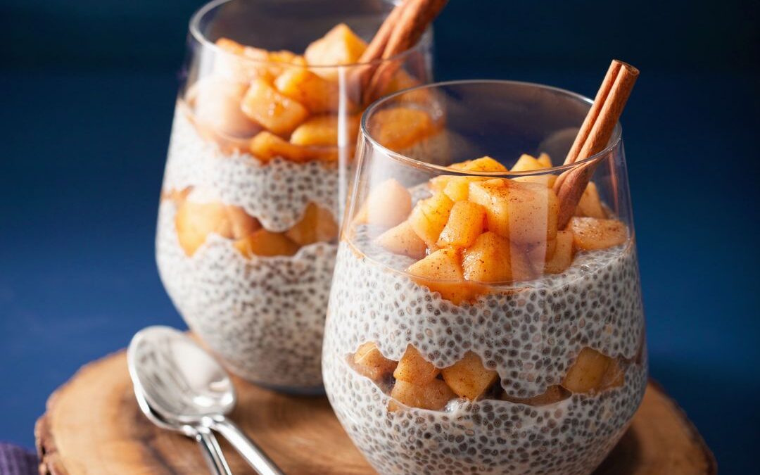 Energiespendender Apfel-Zimt-Chia-Pudding