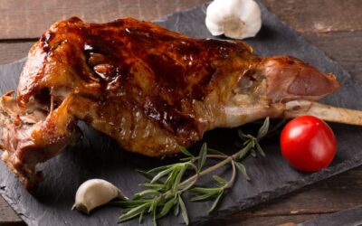 Lammkeule mit Rosmarin und Knoblauch