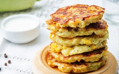 Karotten-Zucchini-Puffer mit Joghurtdip