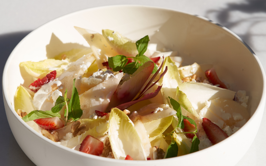 Belgischer Endiviensalat mit Blauschimmelkäse
