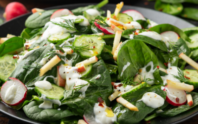 Frischekick Gurken-Radieschen-Salat mit Dill und Joghurt-Dressing