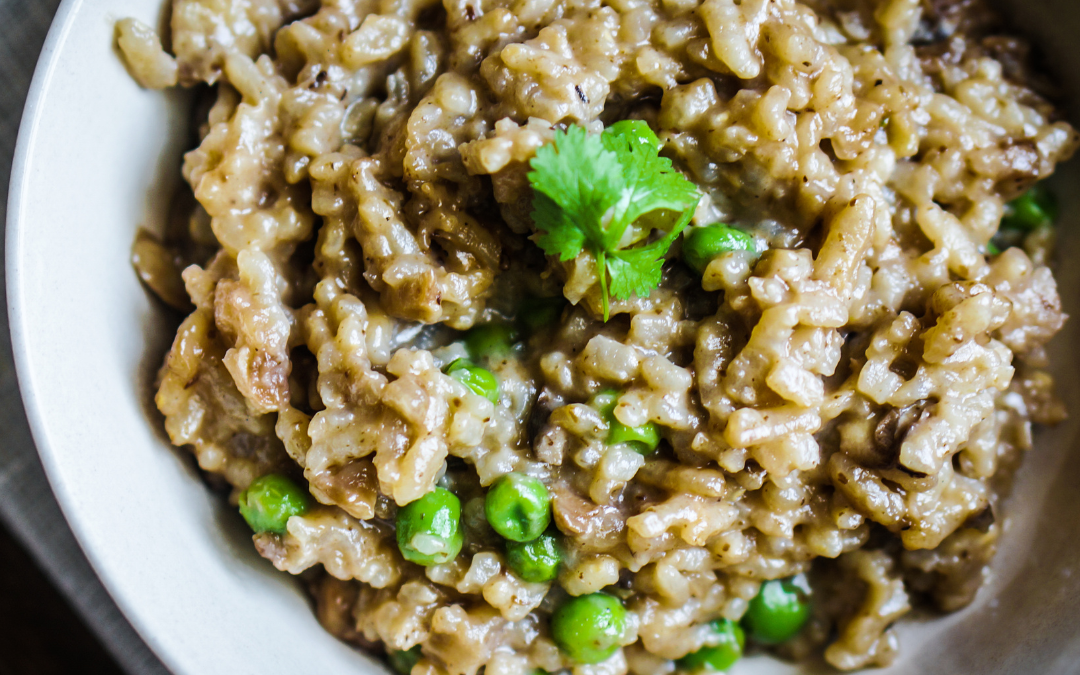 Kalorienarme Pilz-Risotto mit Erbsen
